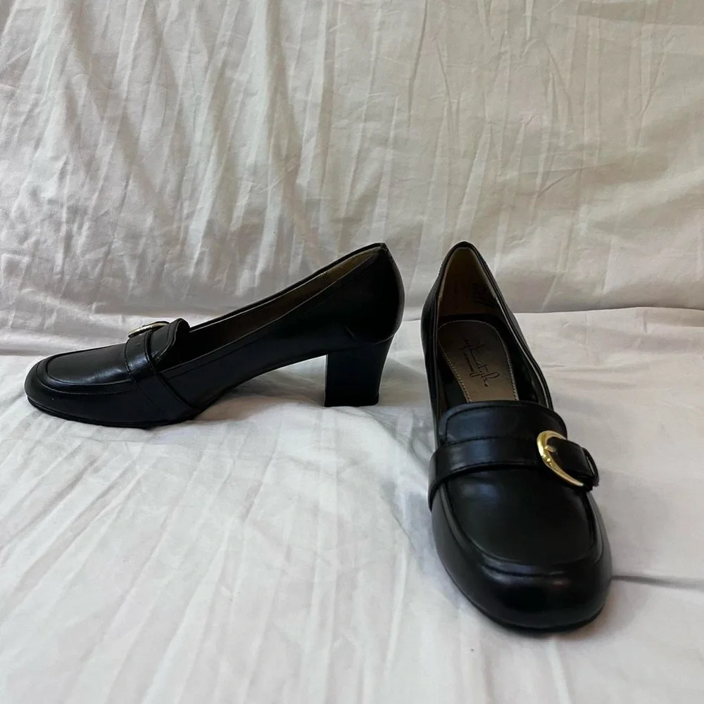 Hush Puppies black studious